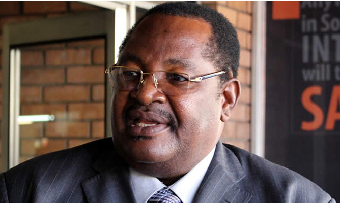 Obert Mpofu to appear in court