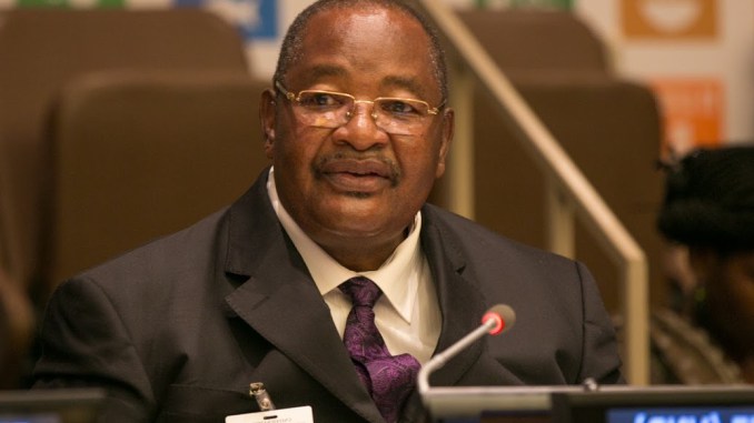 Stop treating Obert Mpofu with kids gloves