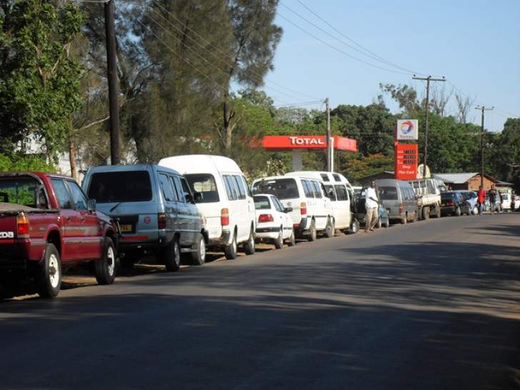 Govt blames fuel crisis on foreign currency shortages